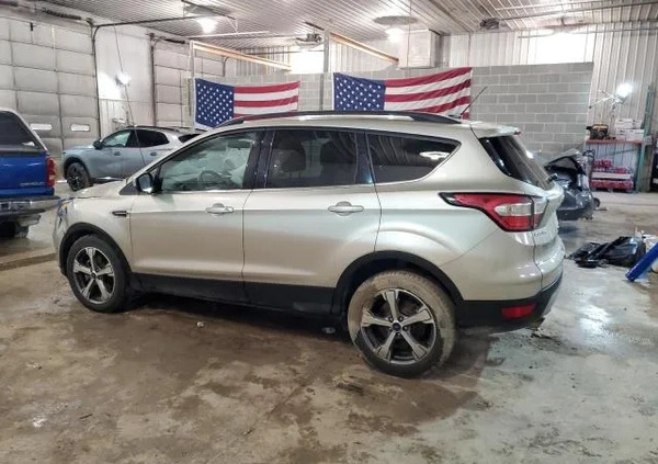 Ford Escape cena 29000 przebieg: 126961, rok produkcji 2017 z Recz małe 67